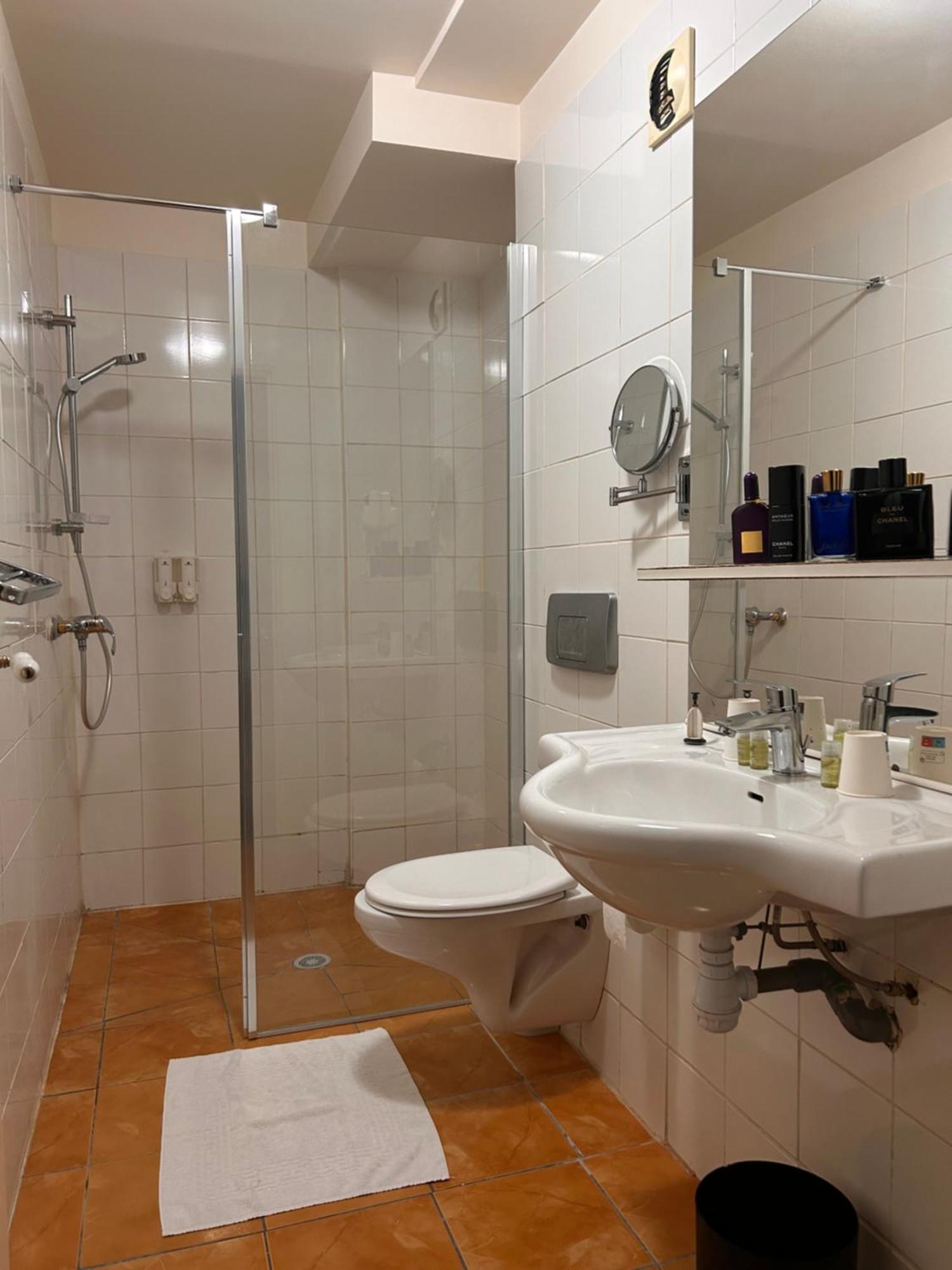 Hotel Grand Paris Villejuif Εξωτερικό φωτογραφία