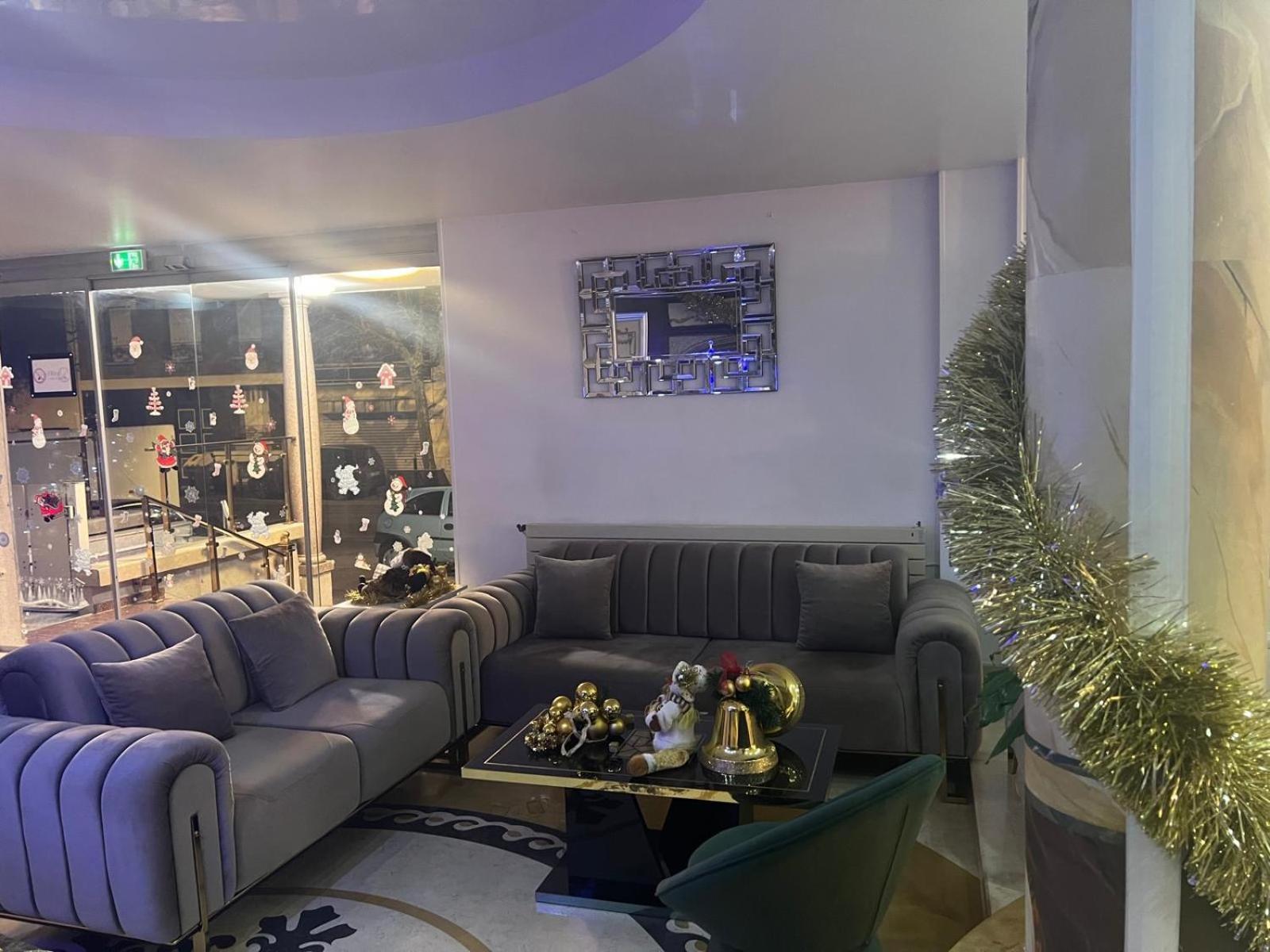 Hotel Grand Paris Villejuif Εξωτερικό φωτογραφία