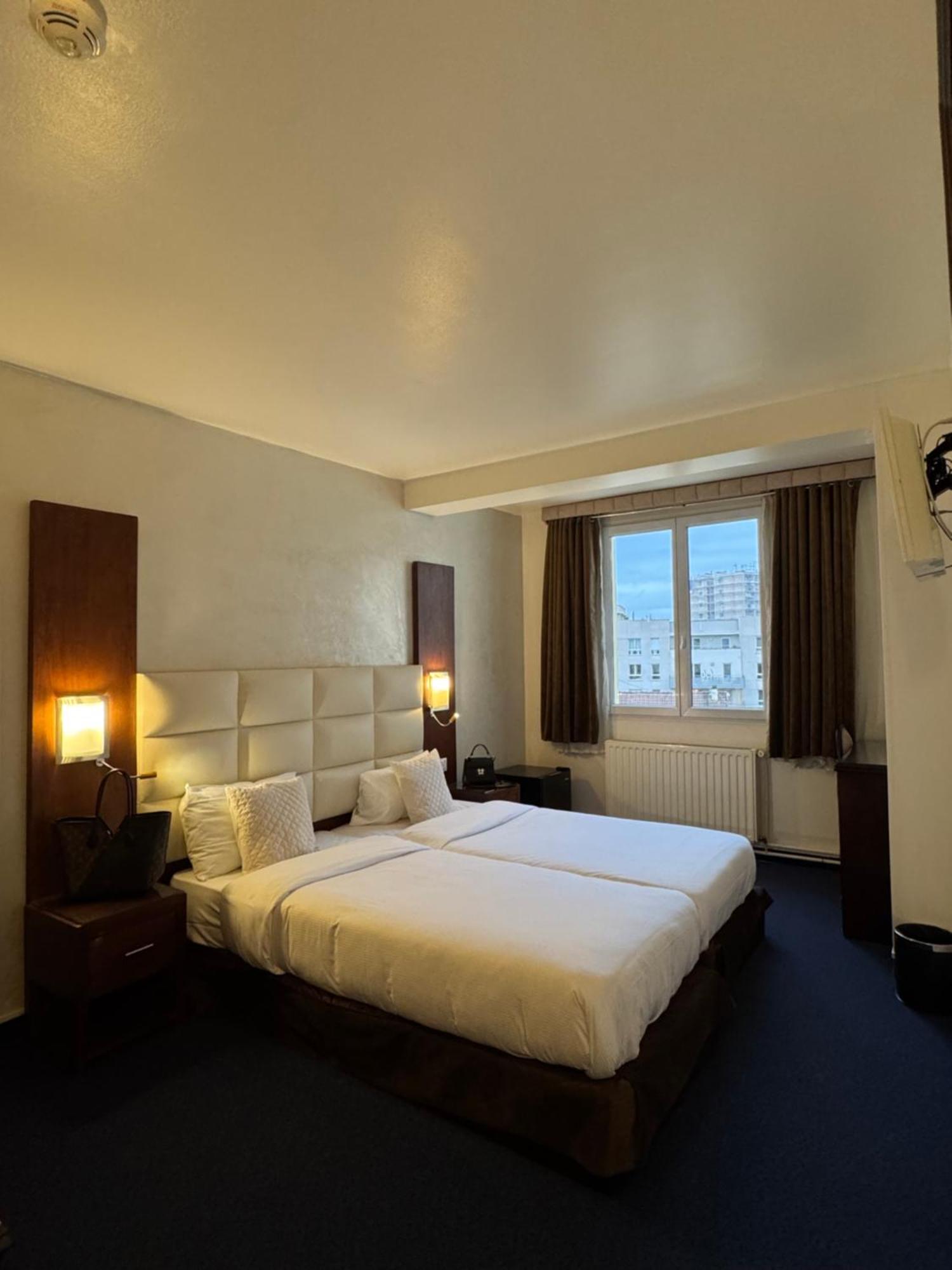 Hotel Grand Paris Villejuif Εξωτερικό φωτογραφία