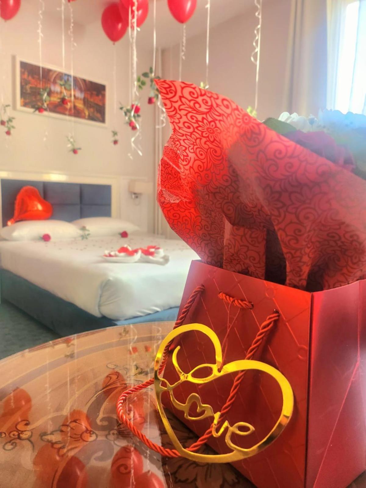 Hotel Grand Paris Villejuif Εξωτερικό φωτογραφία